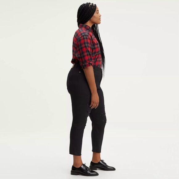 Levi’s Wedgie Skinny Fit Black Raw Hem Jeans - Picture 2 of 10